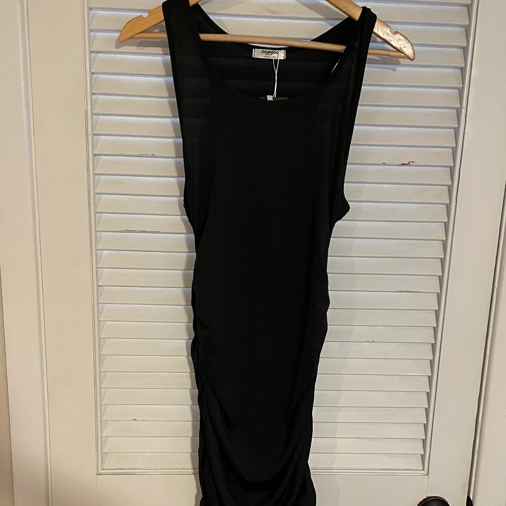 Black rouched midi bodycon dress
